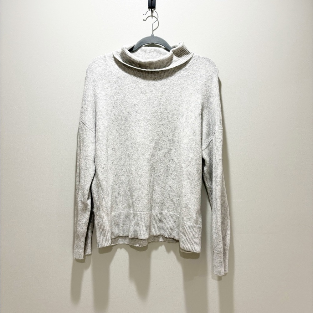 TREASURE & BOND • Women’s Heather Grey Cowl/Turtleneck Sweater Size Small